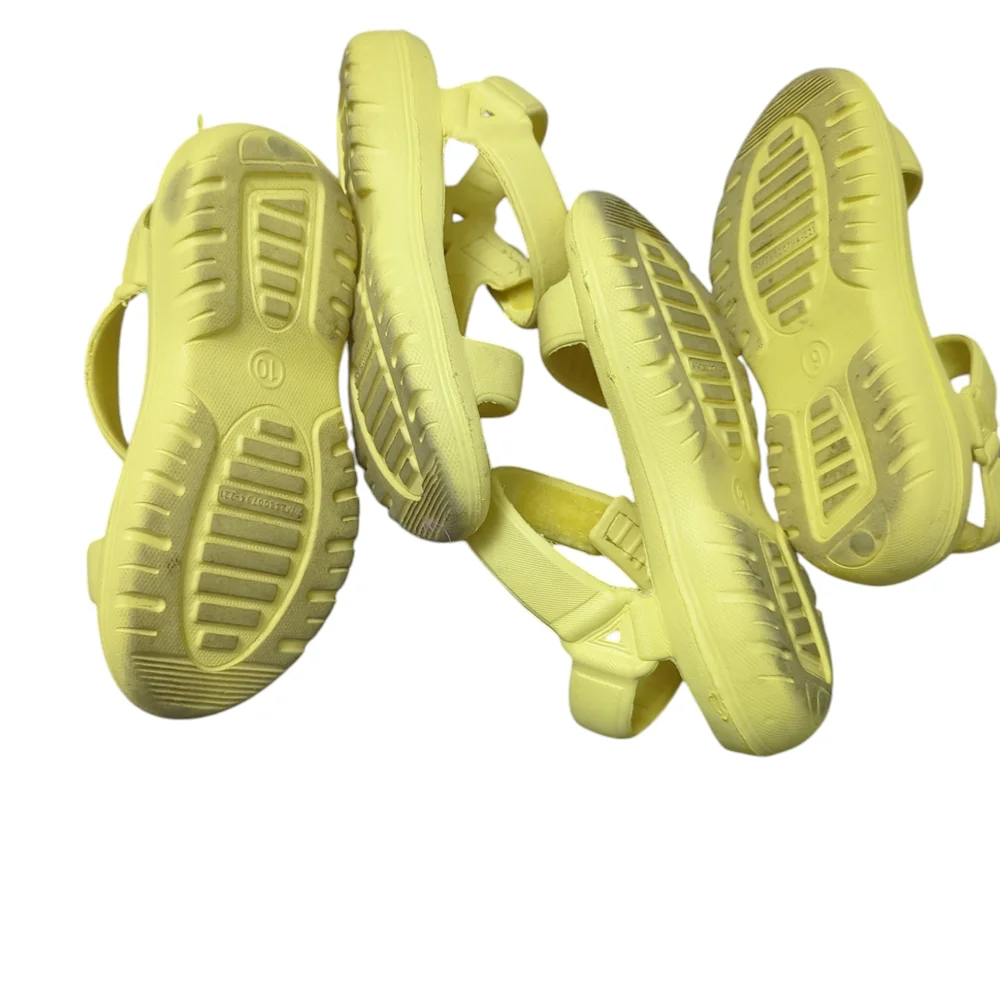 4 pair Twins Kids Yellow and Pink scandals (size 9 and 10)